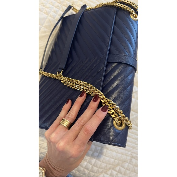 YSL - Picture 5 of 11